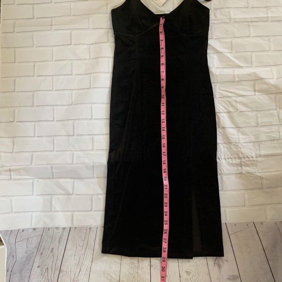 Forever 21 Black midi black dress - Picture 2 of 4